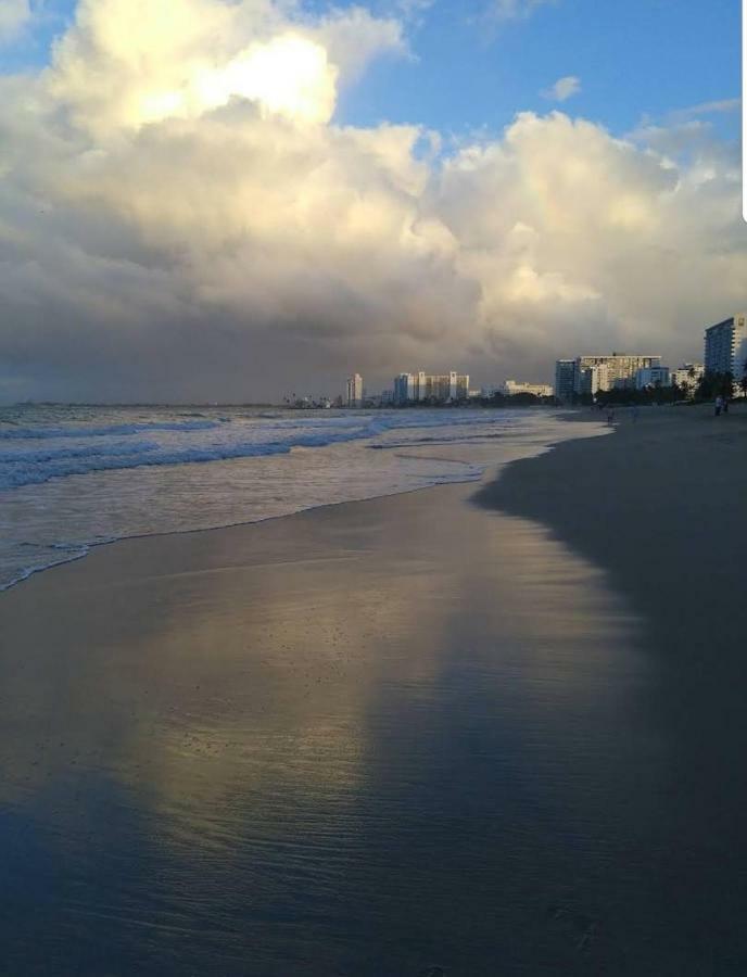 Ferienwohnung Beach Front Apt 4 at Isla Verde Tower San Juan Exterior foto